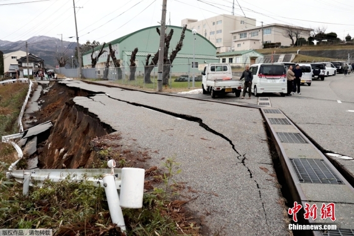 日本7.6級強震已致6人死 核電站燃料池水溢出！